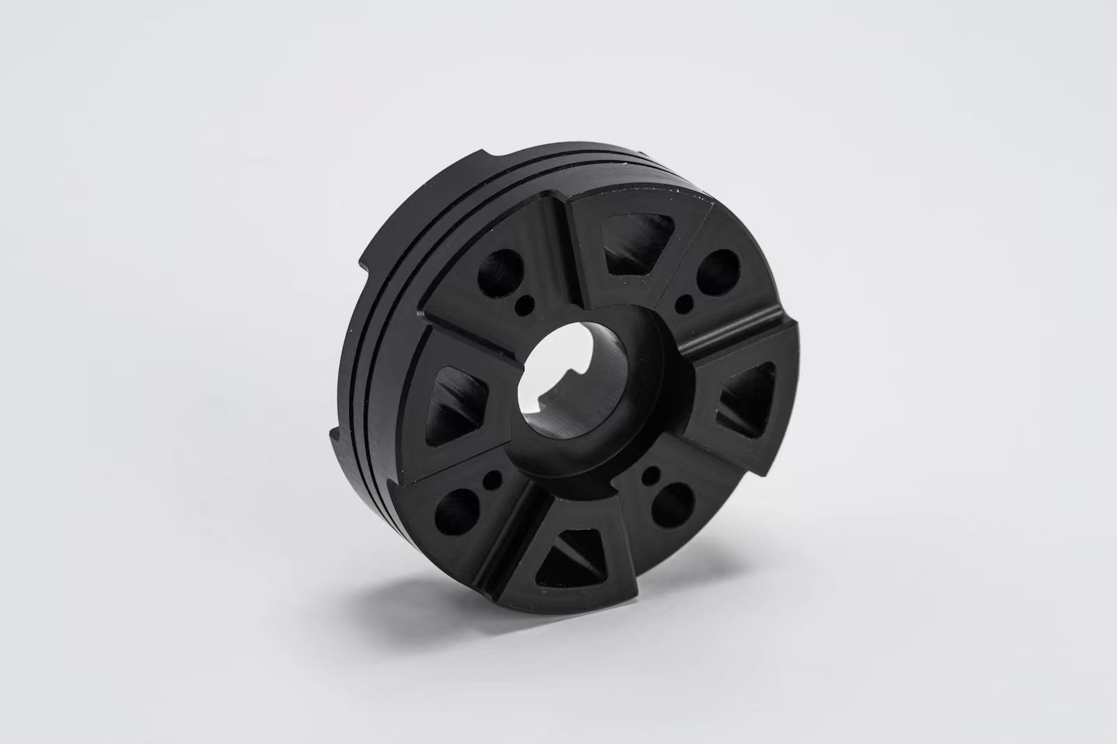 Co to jest Delrin (POM-H) i jakie są jego właściwości materiałowe?