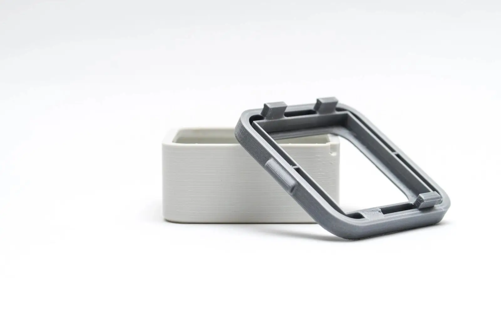 Kiedy zastosować druk 3D, a kiedy formowanie wtryskowe?